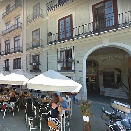 El Magnanimo Rooms & Breakfast Valencia Luaran gambar